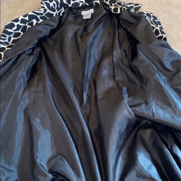 Leopard Print Spring Jacket - Picture 11 of 11